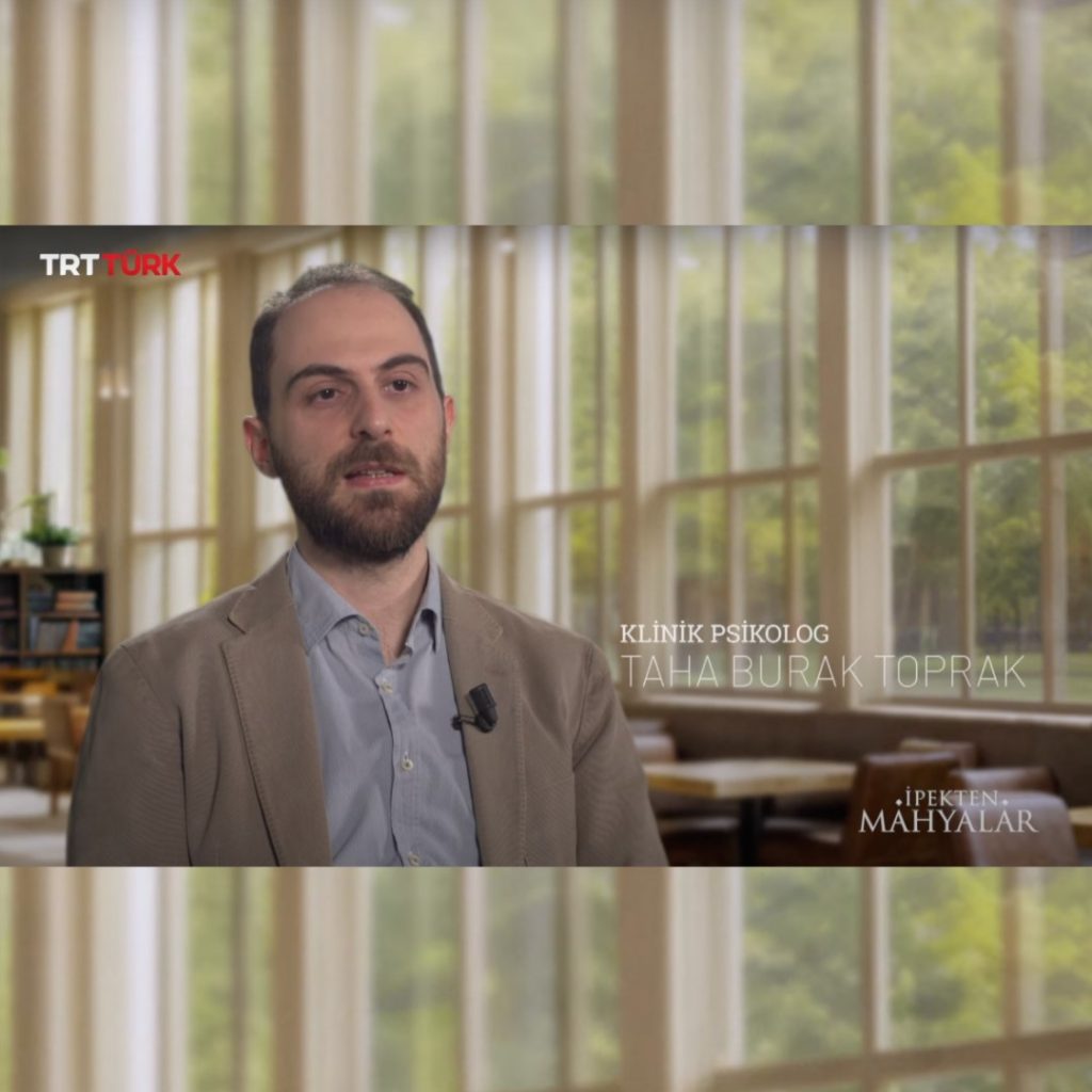 “İpekten Mahyalar” Programı