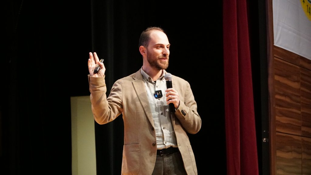 İslam Düşüncesinde Psikoloji Seminerleri’nin Üçüncüsü Gerçekleşti İslam Düşüncesinde Psikoloji Seminerleri’nin Üçüncüsü Gerçekleşti