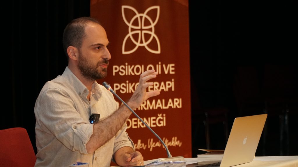 İslam Düşüncesinde Psikoloji Seminerleri’nin Sonuncusu Gerçekleşti 